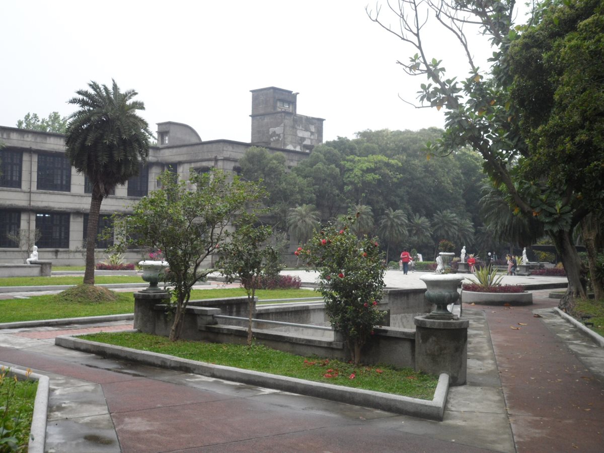 松山文創園區＋誠品：雨天也能逛的 2 小時